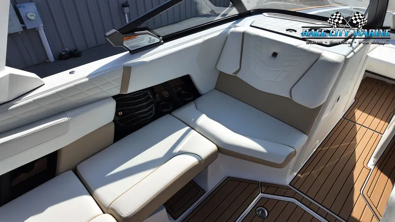 Slide: The Image of Nautique G23 2023 - 28