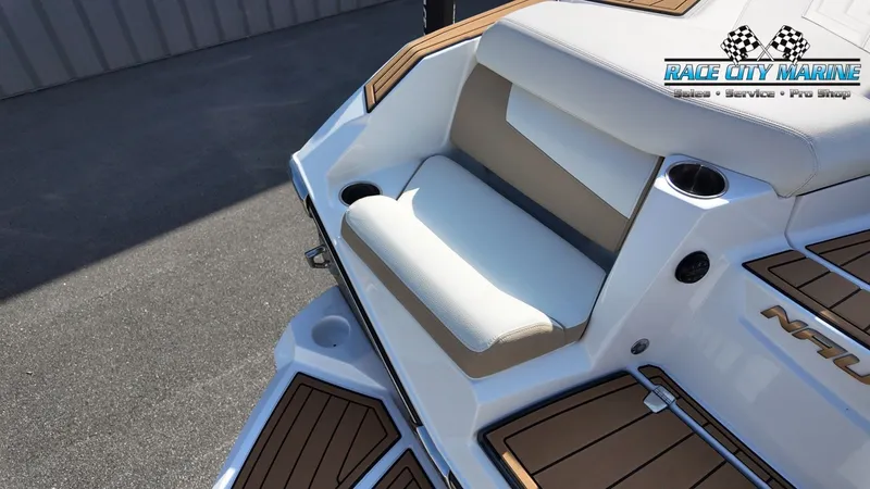 Slide: The Image of Nautique G23 2023 - 39