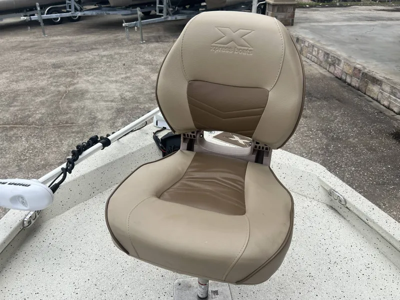 Slide: The Image of Xpress H20B Bay 2021 - 17