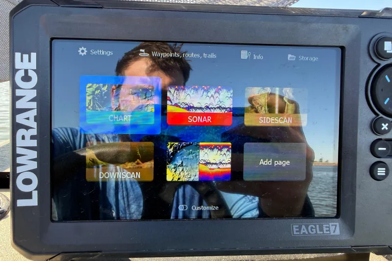 Slide: The Image of Lowrance Eagle7 fishfinder display on Tracker Grizzly 1860 MVX CC, 2025 model. - 67