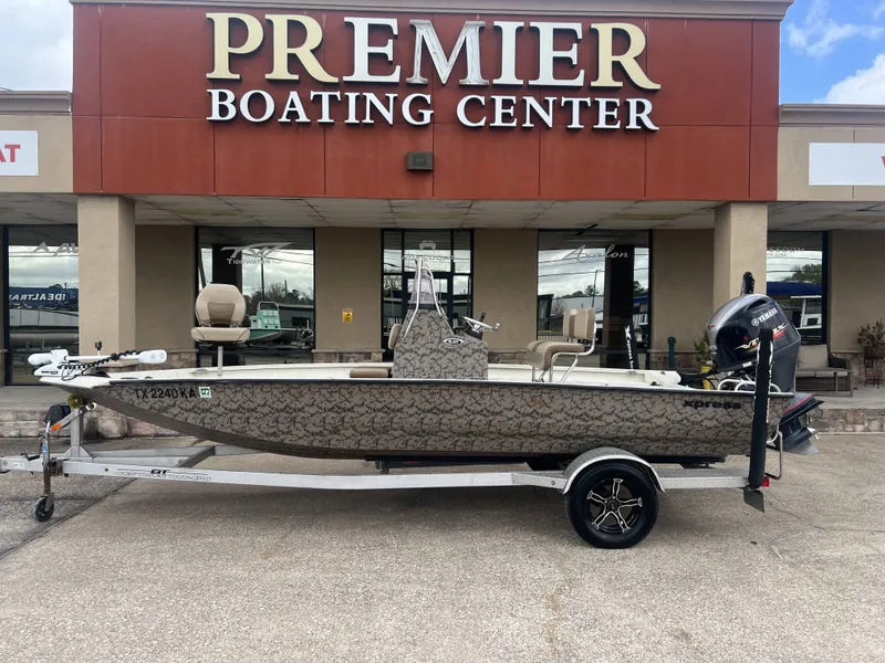 The Image of Xpress H20B Bay 2021 - 1