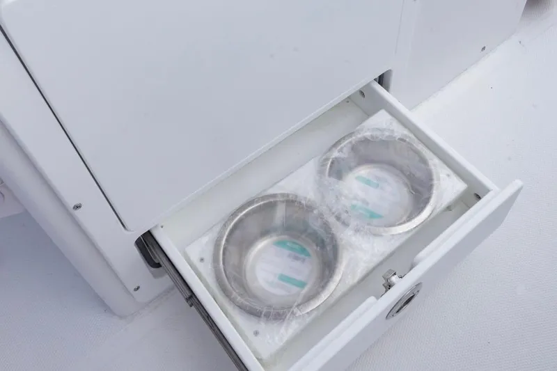 Slide: The Image of Drawer with two stainless steel bowls on Sea Hunt Ultra 275 SE, 2026 model. - 20