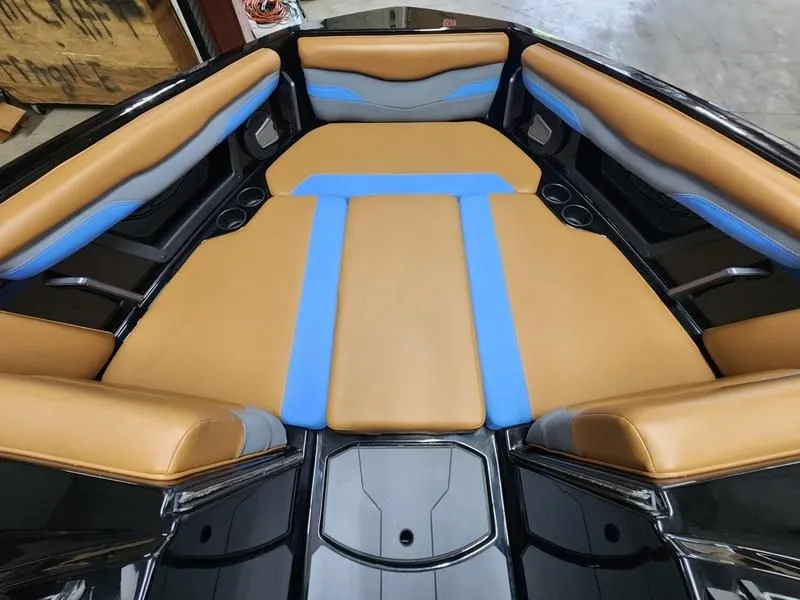 Slide: The Image of Axis T220 2025 - 7