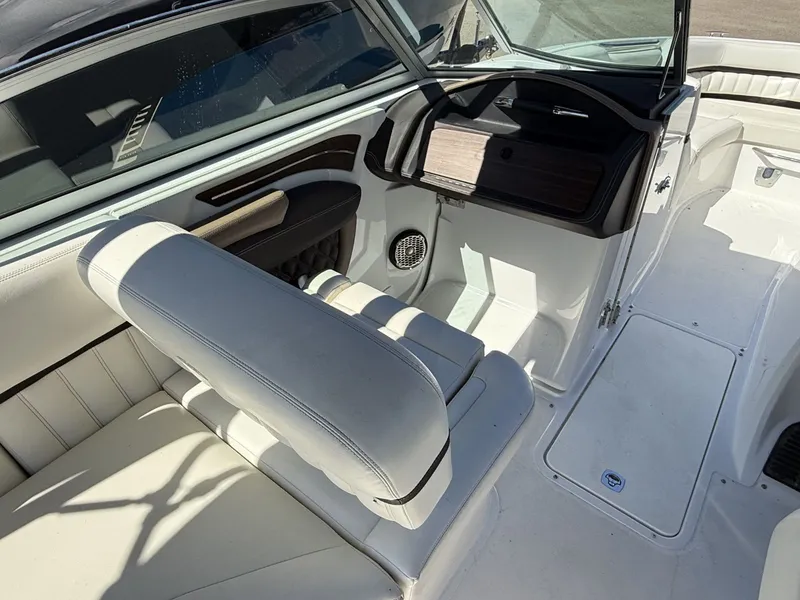 Slide: The Image of Cobalt A28 2014 - 11