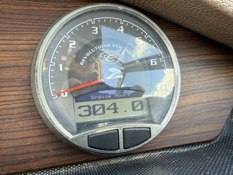 Slide: The Image of Cobalt A28 2014 - 12