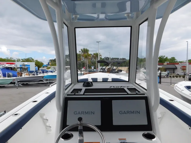 Slide: The Image of Parker Marine Fathom 274 2026 - 10