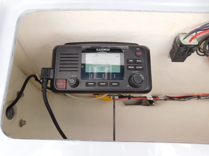 Slide: The Image of Parker Marine Fathom 274 2026 - 12