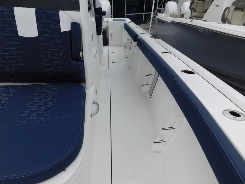 Slide: The Image of Parker Marine Fathom 274 2026 - 20