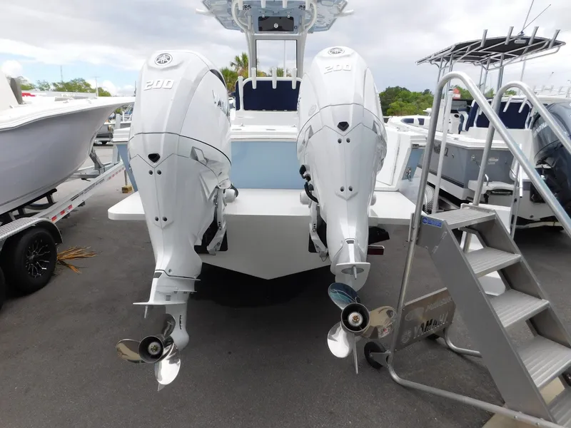 Slide: The Image of Parker Marine Fathom 274 2026 - 3