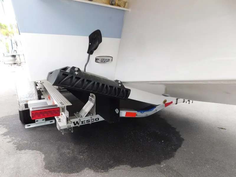 Slide: The Image of Parker Marine Fathom 274 2026 - 4