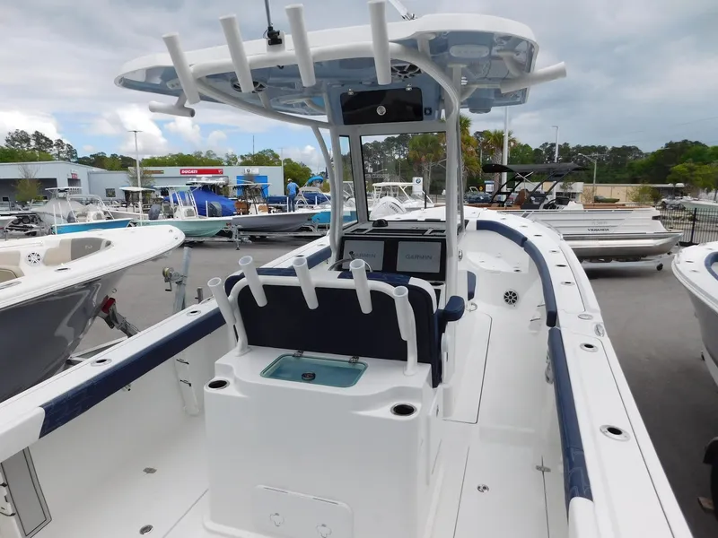 Slide: The Image of Parker Marine Fathom 274 2026 - 6