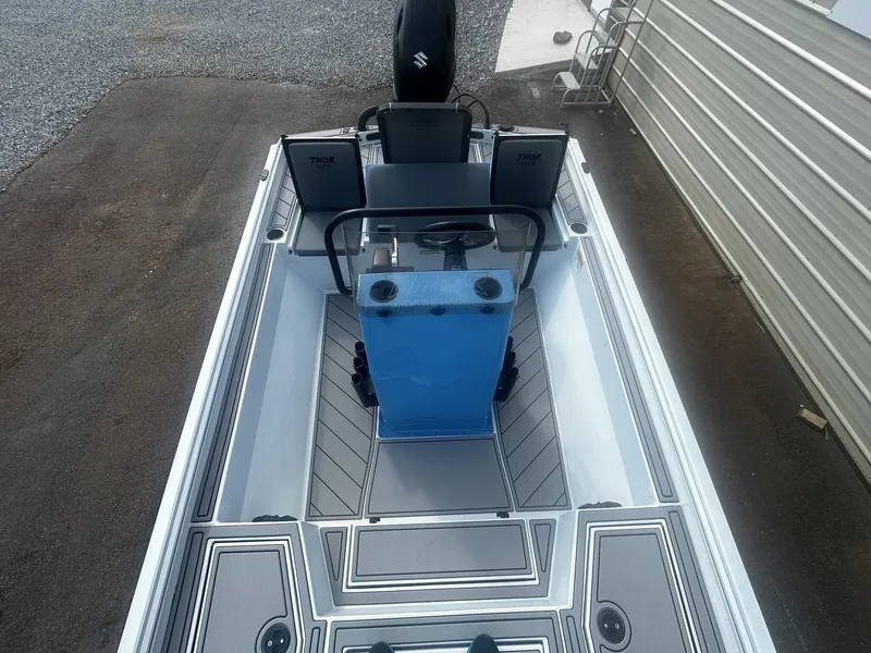 Slide: The Image of 2026 Thor LAKE HAMMER 1900 CC boat interior, modern design. - 10