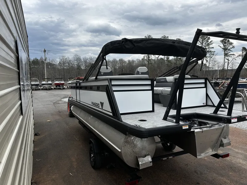 Slide: The Image of Viaggio Lago V-U 20 2026 - 3