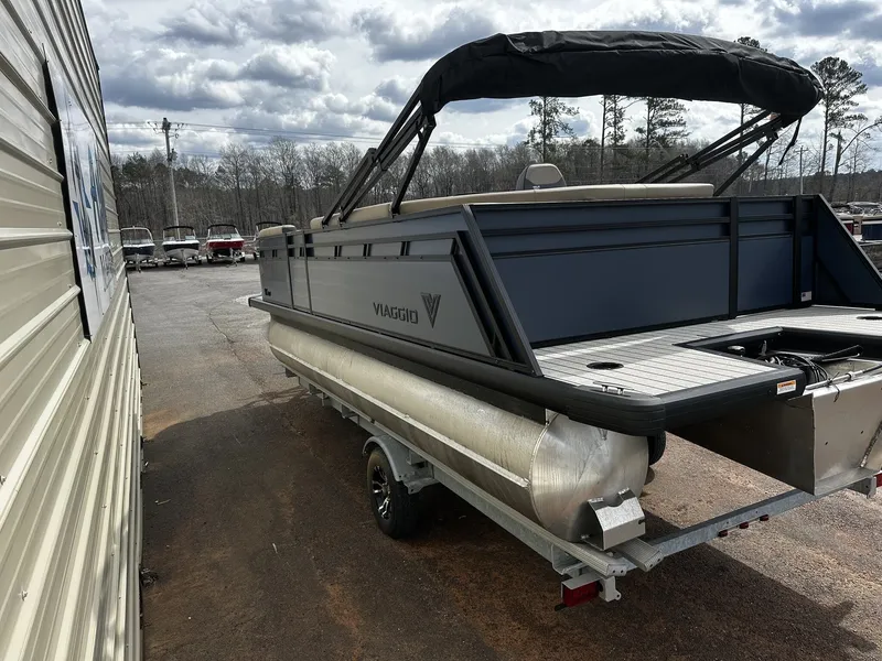 Slide: The Image of Viaggio Lago V-C 20 2026 - 4