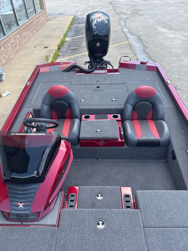 Slide: The Image of Vexus AVX1980 2025 - 28