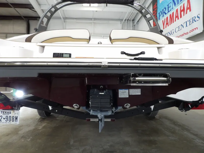 Slide: The Image of Yamaha 195S 2021 - 11