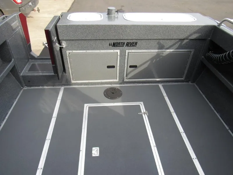 Slide: The Image of North River 22' Seahawk 2026 - 12