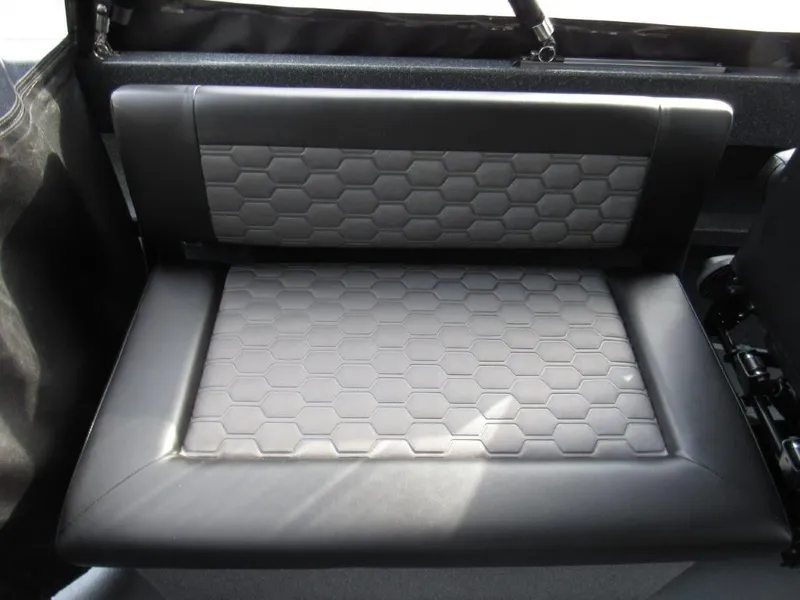 Slide: The Image of North River 22' Seahawk 2026 - 15