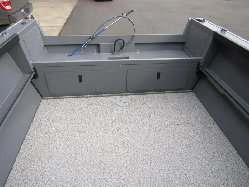 Slide: The Image of Alumaweld STRYKER 220 SPORT 2026 - 11