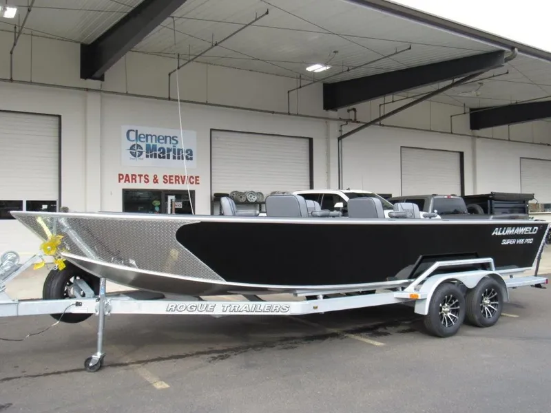 The Image of Alumaweld Super Vee Pro 23 2026 - 1