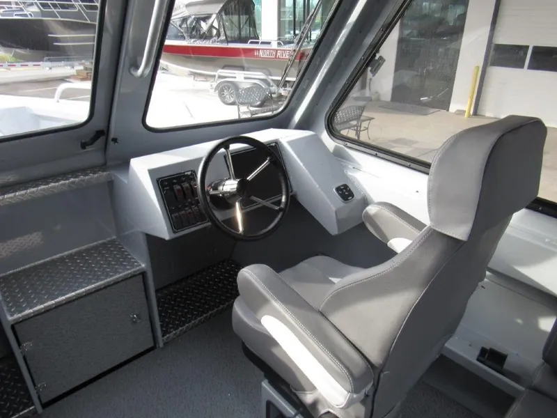 Slide: The Image of Hewescraft 240 Ocean Pro HT 2026 - 12