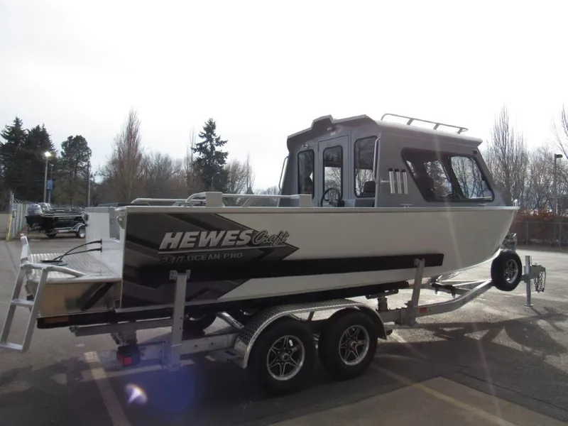 Slide: The Image of Hewescraft 240 Ocean Pro HT 2026 - 5