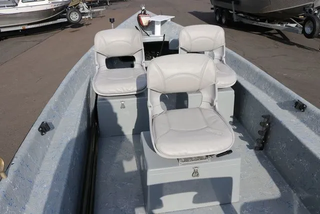 Slide: The Image of ClackaCraft Powerdrifter 17' 2025 - 10