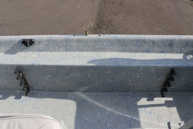 Slide: The Image of ClackaCraft Powerdrifter 17' 2025 - 13