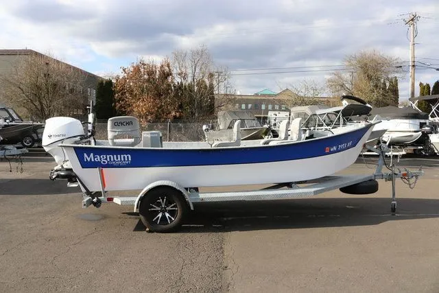 Slide: The Image of ClackaCraft Powerdrifter 17' 2025 - 3