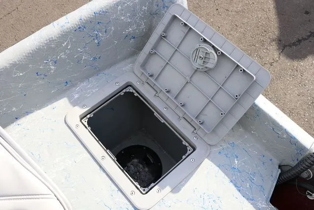 Slide: The Image of ClackaCraft Powerdrifter 17' 2025 - 7