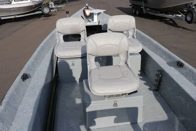 Slide: The Image of ClackaCraft Powerdrifter 17' 2025 - 9