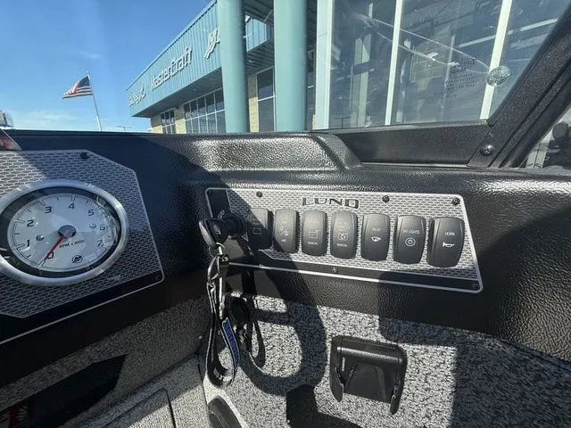 Slide: The Image of Lund 2075 Impact XS Sport 2026 - 17