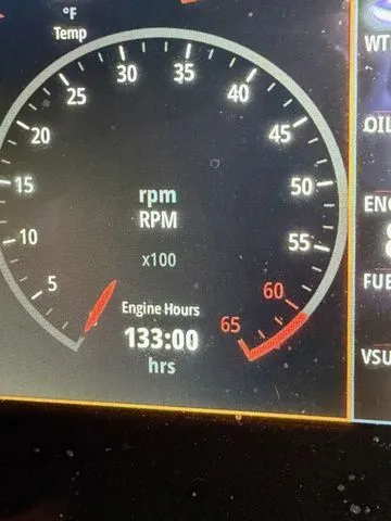 Slide: The Image of Chaparral 26 Surf 2021 - 5