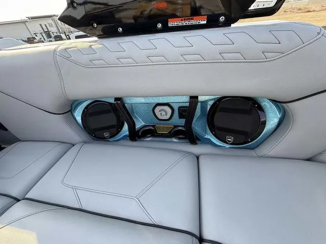 Slide: The Image of Centurion Ri230 2026 - 12