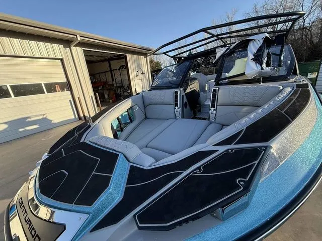 Slide: The Image of Centurion Ri230 2026 - 5