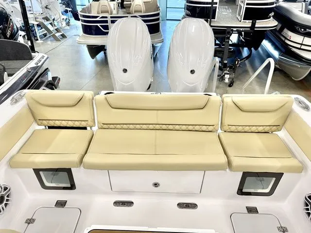 Slide: The Image of Sportsman Heritage 261 Center Console 2026 - 12