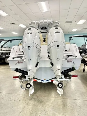 Slide: The Image of Sportsman Heritage 261 Center Console 2026 - 4