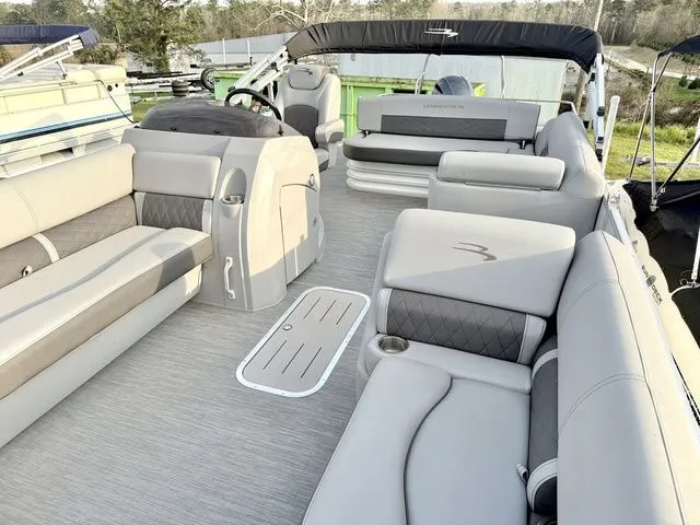 Slide: The Image of Bennington 23 LSB 2023 - 12