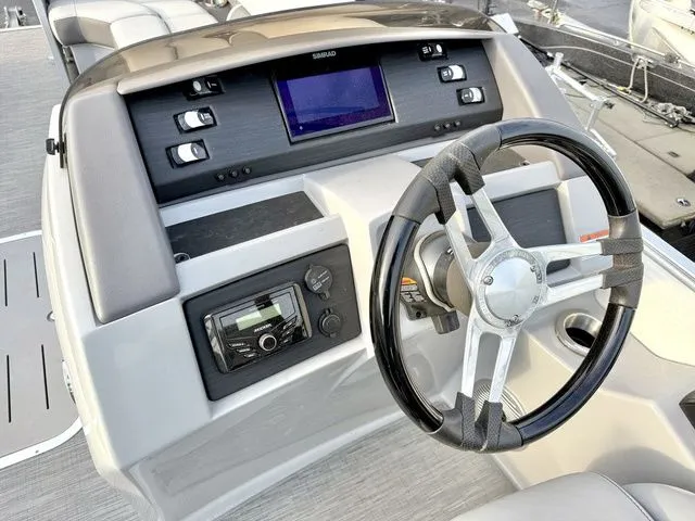 Slide: The Image of Bennington 23 LSB 2023 - 7