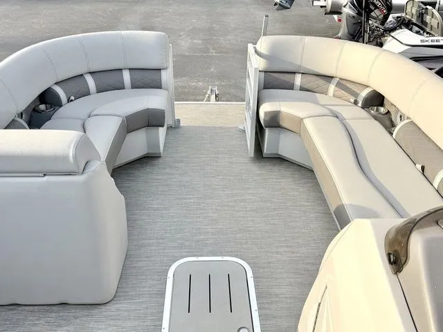 Slide: The Image of Bennington 23 LSB 2023 - 9