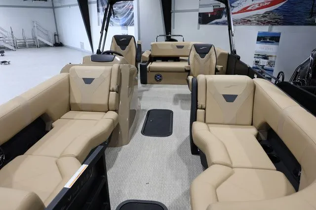 Slide: The Image of Evotti 523 CS 2026 - 4