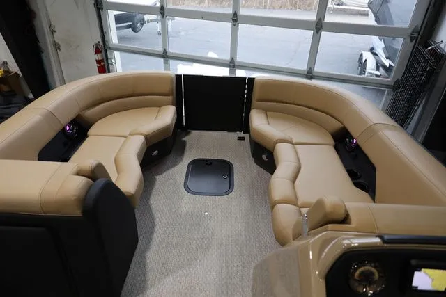 Slide: The Image of Evotti 521 QL 2026 - 10