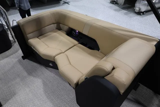 Slide: The Image of Evotti 521 QL 2026 - 13