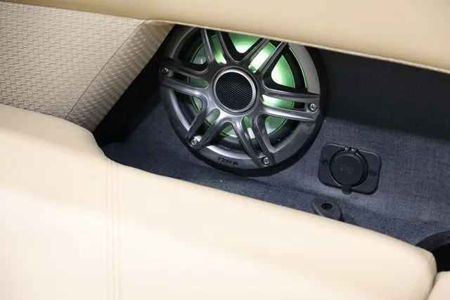 Slide: The Image of Evotti 521 QL 2026 - 15