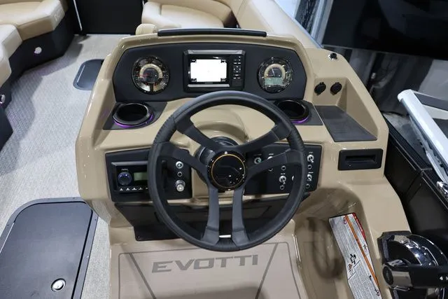 Slide: The Image of Evotti 521 QL 2026 - 9