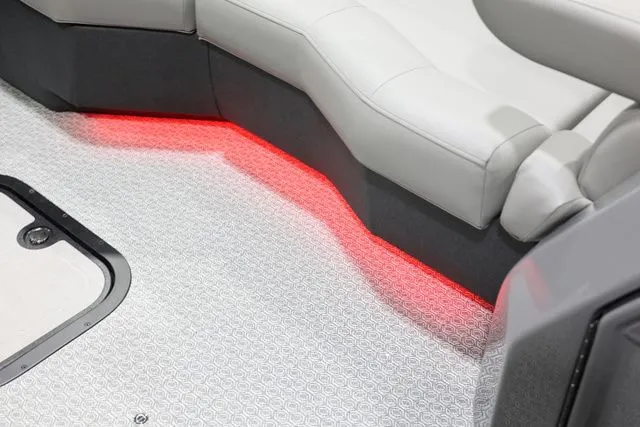 Slide: The Image of Evotti 721 QL 2026 - 18