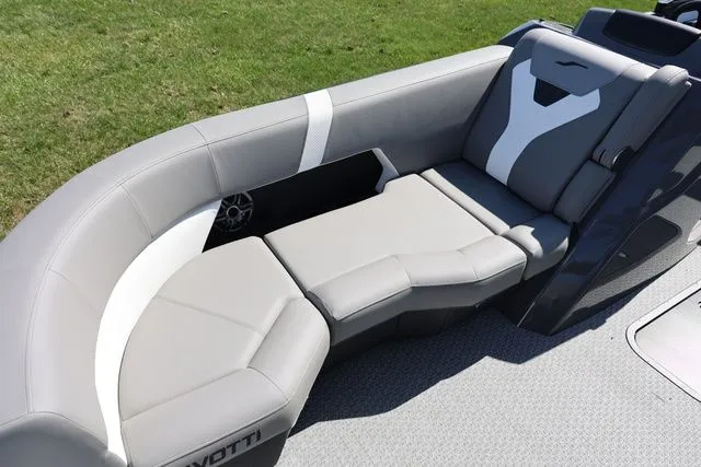 Slide: The Image of Evotti 523 CS 2026 - 11