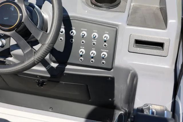 Slide: The Image of Evotti 523 CS 2026 - 17