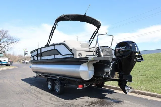 Slide: The Image of Evotti 523 CS 2026 - 6