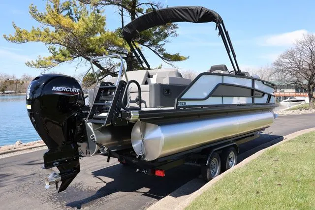 Slide: The Image of Evotti 523 CS 2026 - 8